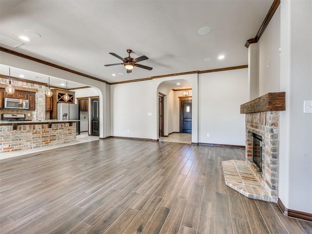 17400 White Hawk Drive, Edmond, OK 73012