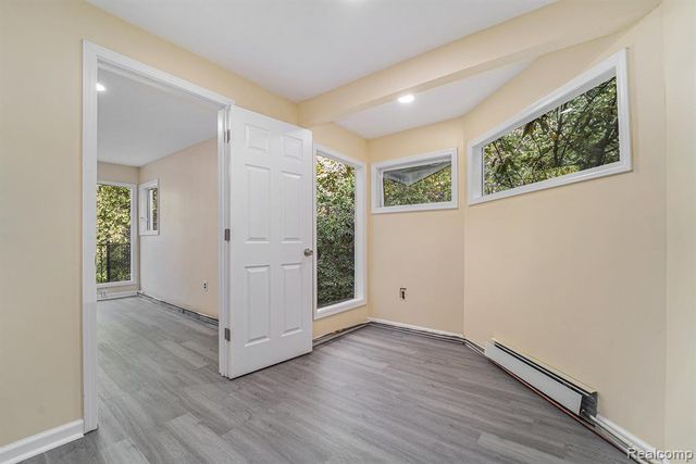 4641 Cove Road, West Bloomfield, MI 48323