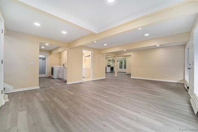 4641 Cove Road, West Bloomfield, MI 48323