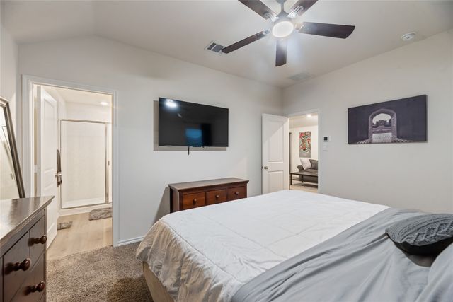 803 Hay Loft Lane, Royse City, TX 75189