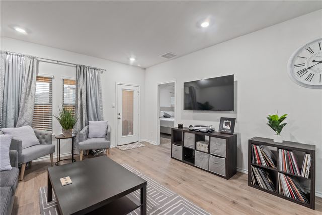 803 Hay Loft Lane, Royse City, TX 75189