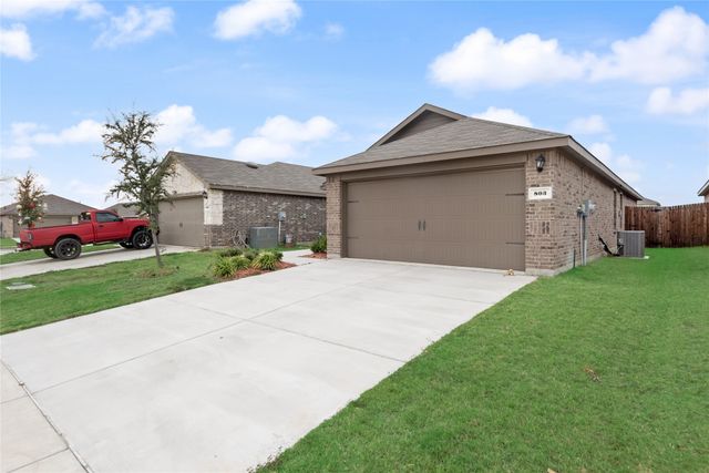 803 Hay Loft Lane, Royse City, TX 75189