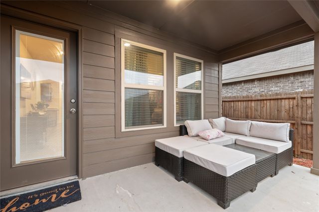 803 Hay Loft Lane, Royse City, TX 75189