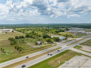 3100 Wood Drive, Okmulgee, OK 74447