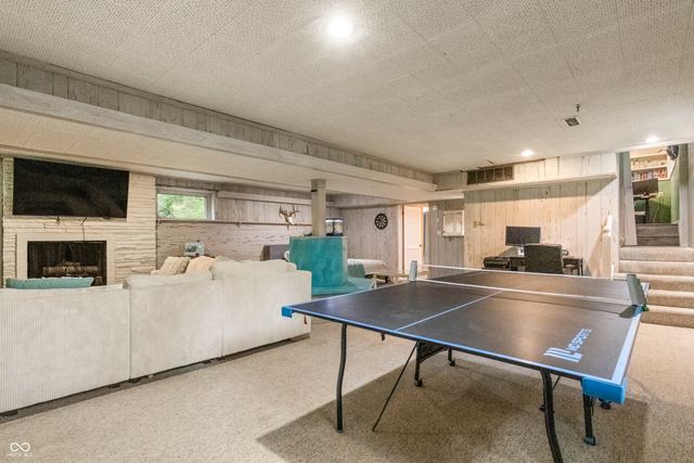 10 Overlook Drive, Anderson, IN 46011
