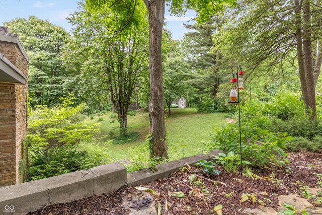 10 Overlook Drive, Anderson, IN 46011