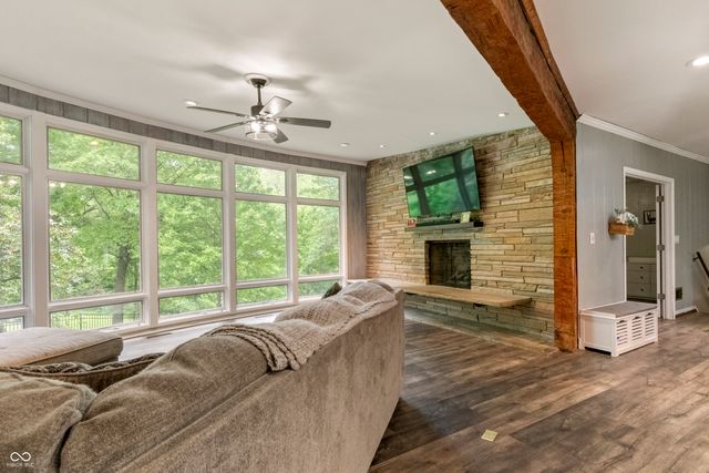 10 Overlook Drive, Anderson, IN 46011