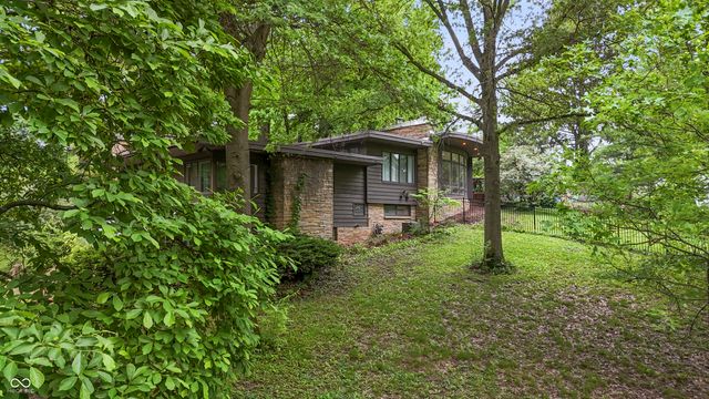 10 Overlook Drive, Anderson, IN 46011