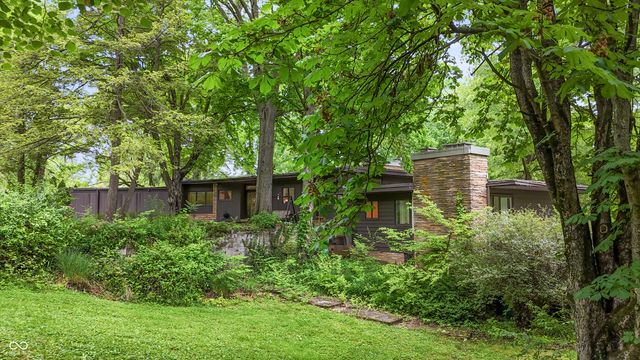10 Overlook Drive, Anderson, IN 46011