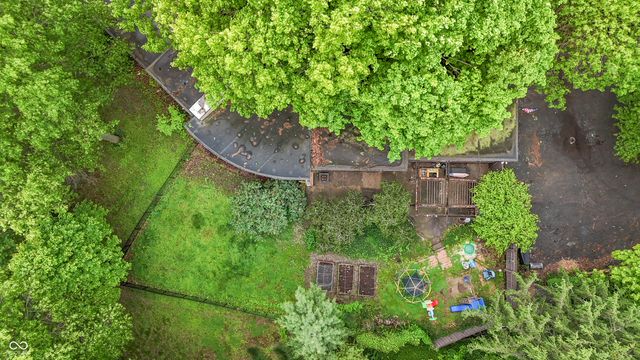 10 Overlook Drive, Anderson, IN 46011