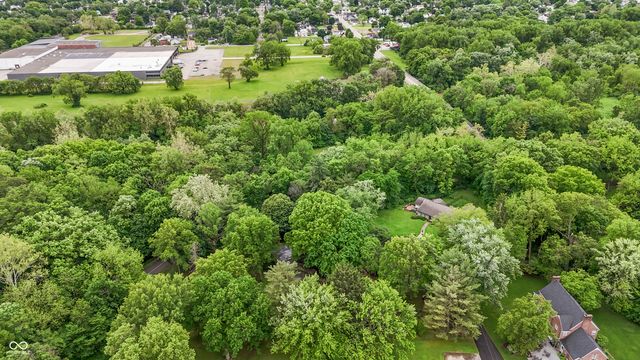 10 Overlook Drive, Anderson, IN 46011