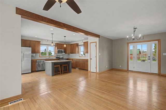 317 Elm Avenue SW, Mitchellville, IA 50169