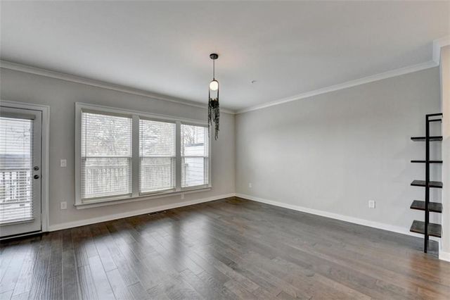 2083 Holtz Lane, Atlanta, GA 30318