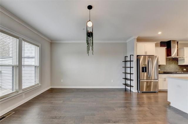 2083 Holtz Lane, Atlanta, GA 30318