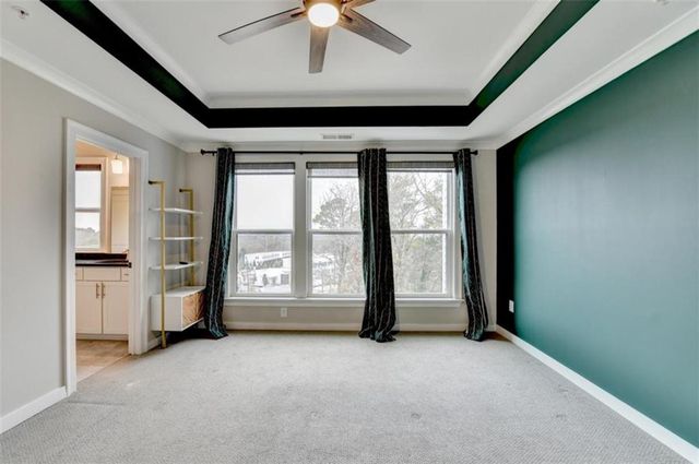 2083 Holtz Lane, Atlanta, GA 30318