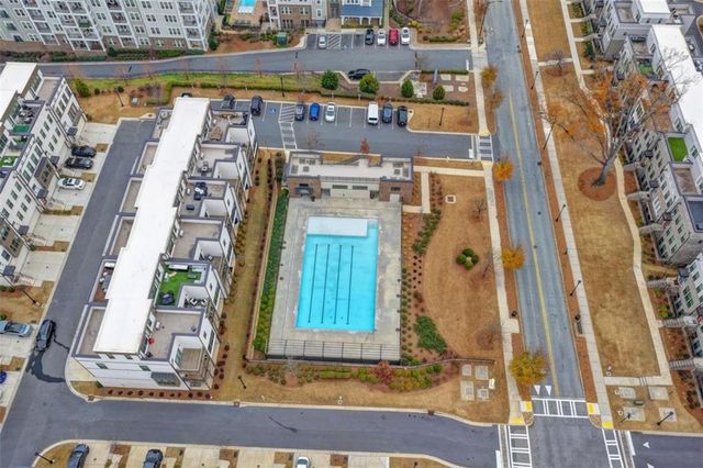 2083 Holtz Lane, Atlanta, GA 30318