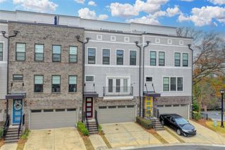 2083 Holtz Lane, Atlanta, GA 30318