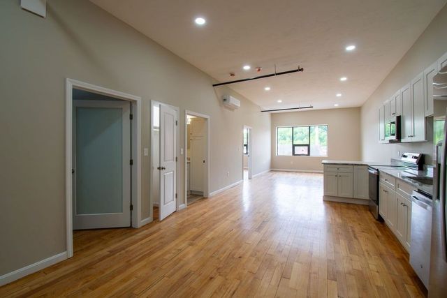 639 Main St. 202, Fitchburg, MA 01420