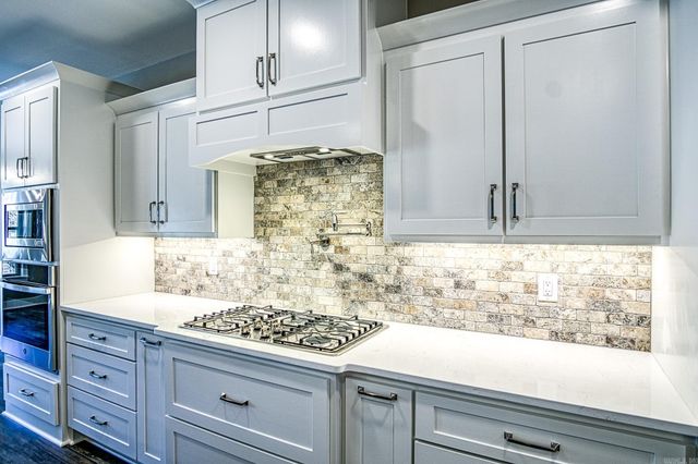 93 Panorama Drive, Hot Springs Village, AR 71909