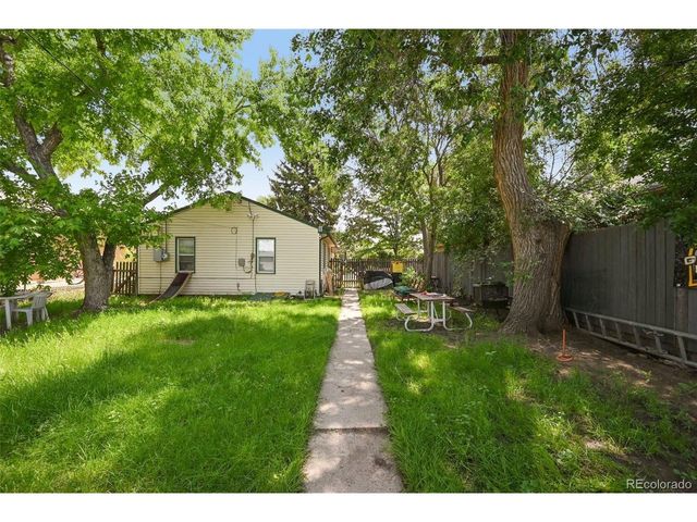 735 S Krameria St, Denver, CO 80224