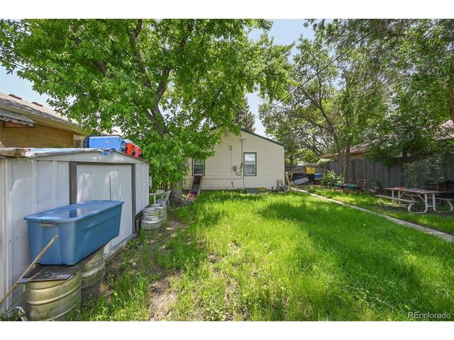 735 S Krameria St, Denver, CO 80224