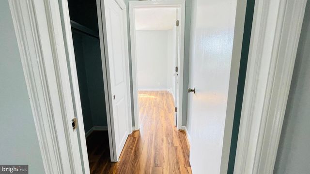 8136 FARNSWORTH ST, Philadelphia, PA 19152