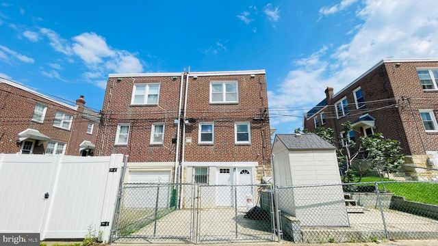 8136 FARNSWORTH ST, Philadelphia, PA 19152