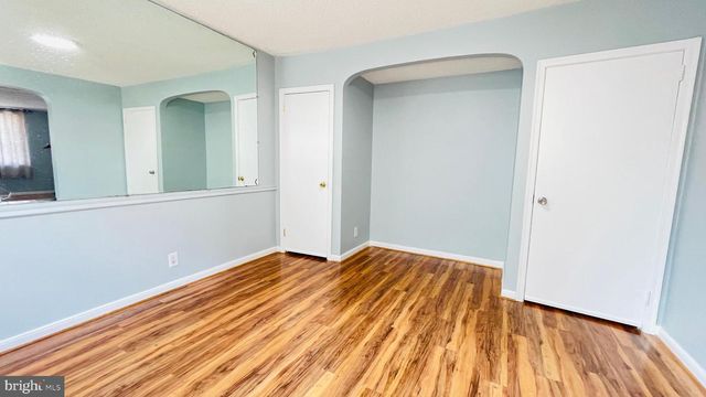 8136 FARNSWORTH ST, Philadelphia, PA 19152