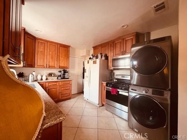 20802 Pioneer Boulevard, Lakewood, CA 90715