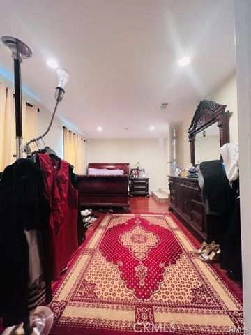 20802 Pioneer Boulevard, Lakewood, CA 90715