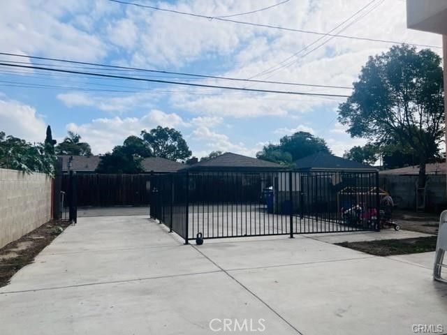 20802 Pioneer Boulevard, Lakewood, CA 90715