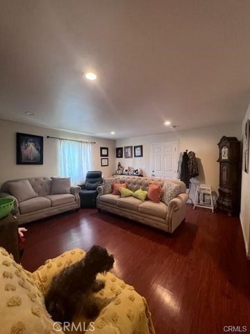 20802 Pioneer Boulevard, Lakewood, CA 90715