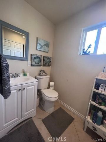 20802 Pioneer Boulevard, Lakewood, CA 90715