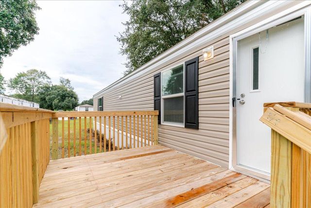 96 Hiott Street, Barnwell, SC 29812