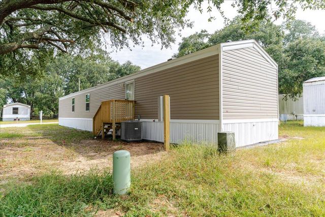 96 Hiott Street, Barnwell, SC 29812