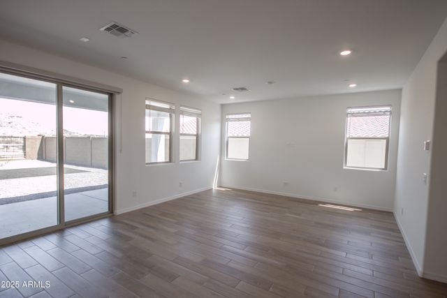 21326 W ROANOKE Avenue, Buckeye, AZ 85396