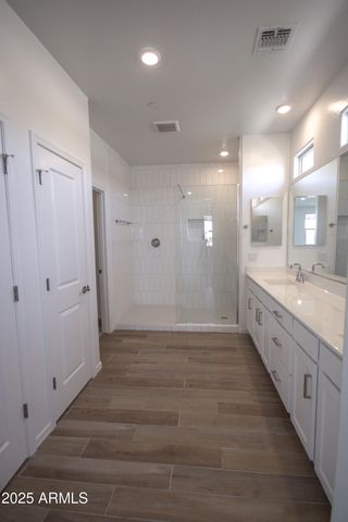 21326 W ROANOKE Avenue, Buckeye, AZ 85396