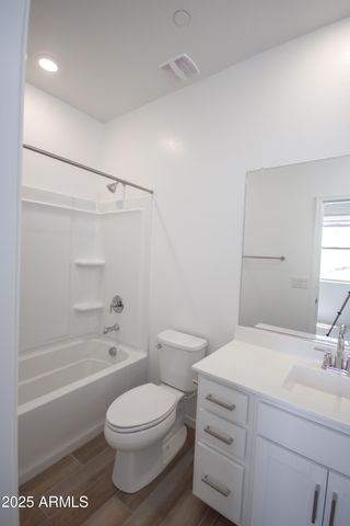 21326 W ROANOKE Avenue, Buckeye, AZ 85396