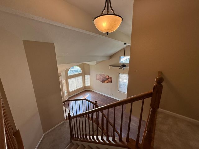 217 Castile Ln, Turlock, CA 95382