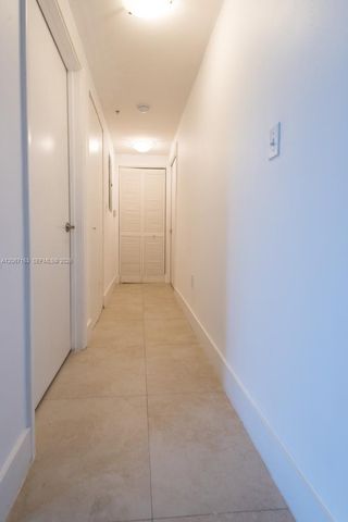 18800 NE 29th Avenue 427, Aventura, FL 33180