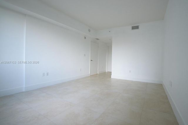 18800 NE 29th Avenue 427, Aventura, FL 33180