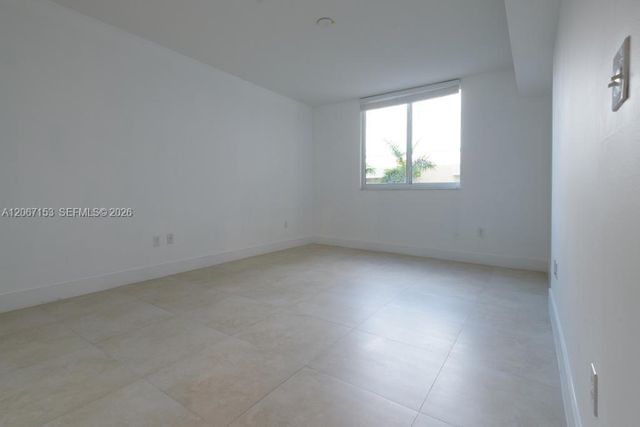 18800 NE 29th Avenue 427, Aventura, FL 33180