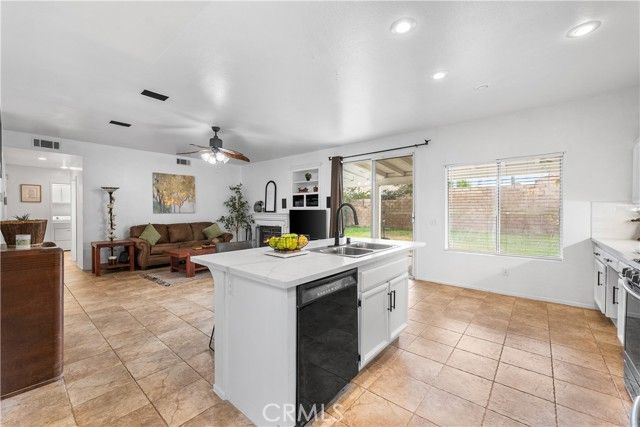 1728 Blackberry Court, Palmdale, CA 93551