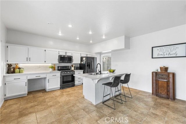 1728 Blackberry Court, Palmdale, CA 93551