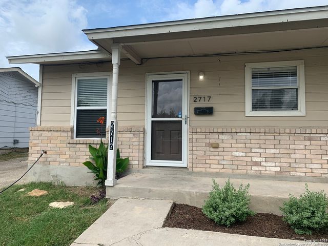 2717 WILSON BLVD, San Antonio, TX 78201