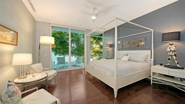310 BIRD KEY DRIVE, Sarasota, FL 34236
