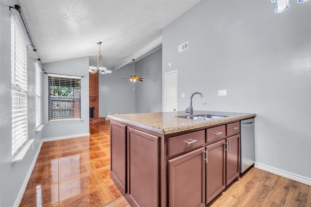 4407 Daisy Meadow Drive, Katy, TX 77449