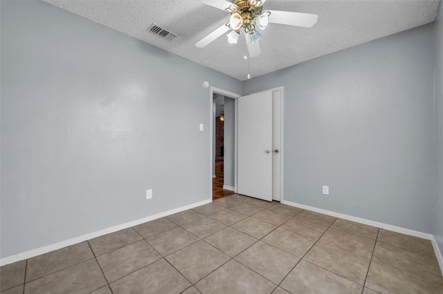 4407 Daisy Meadow Drive, Katy, TX 77449