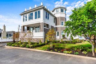 10 Via Ripa Way, 1, Sea Bright, NJ 07760