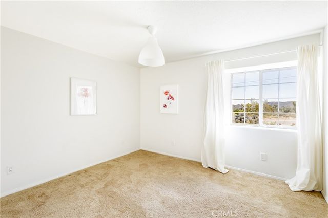 8444 Acoma Trail, Yucca Valley, CA 92284